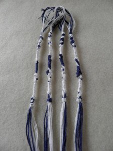 Simple tzitzit