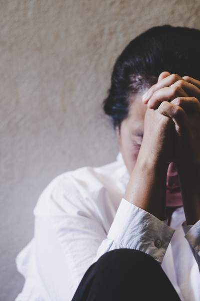 woman intercedes in prayer for others